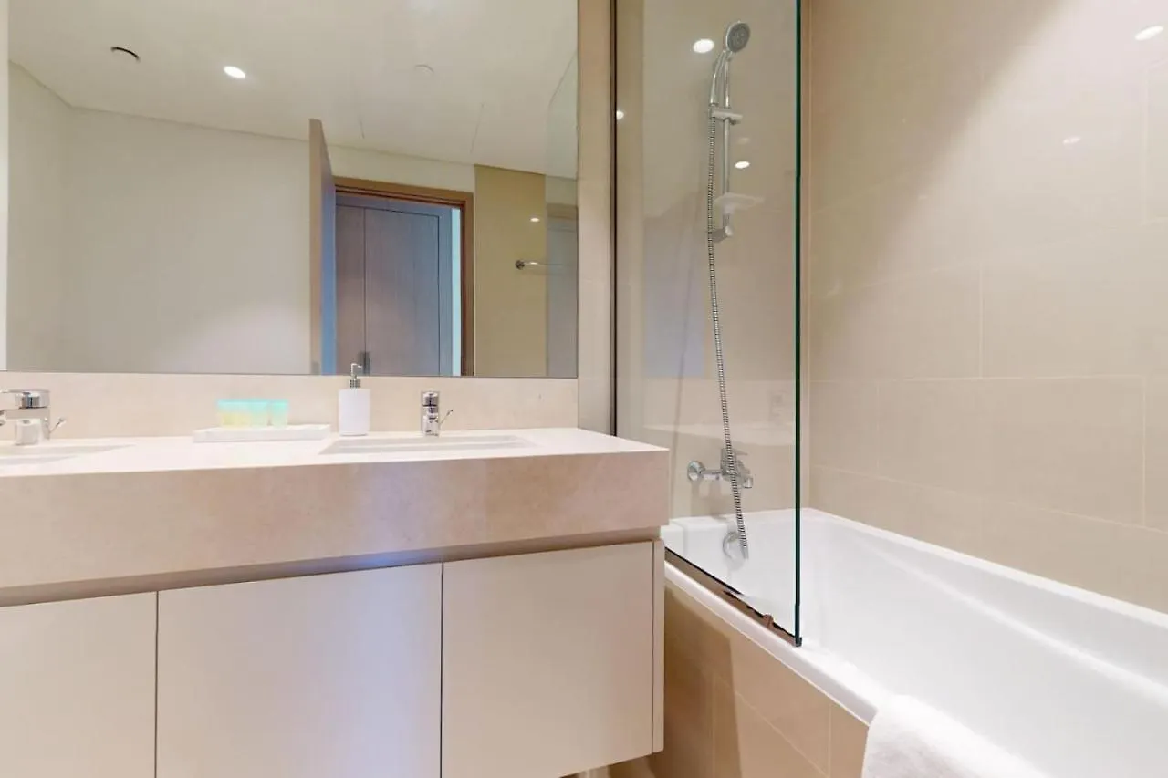 Act One Act Two - Classy Three Bedroom Dubai